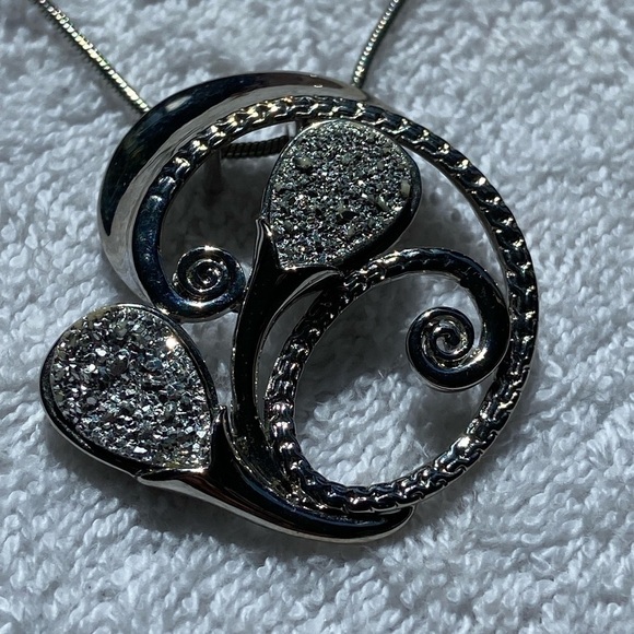 Spoutnik Silver Tone Elegant Costume Jewelry Necklace With Rhinestones - Picture 2 of 10